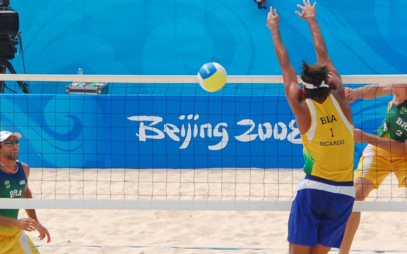The Arab League of Beach Volleyball on the banks of the Bouregreg